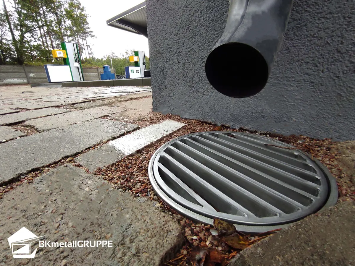 Professioneller Bodenablauf aus säurebeständigem Edelstahl